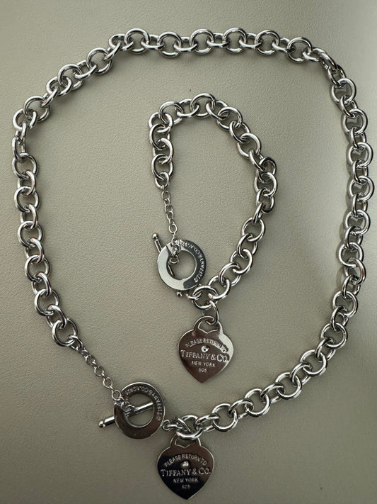 T SILVER NECKLACE & BRACELET