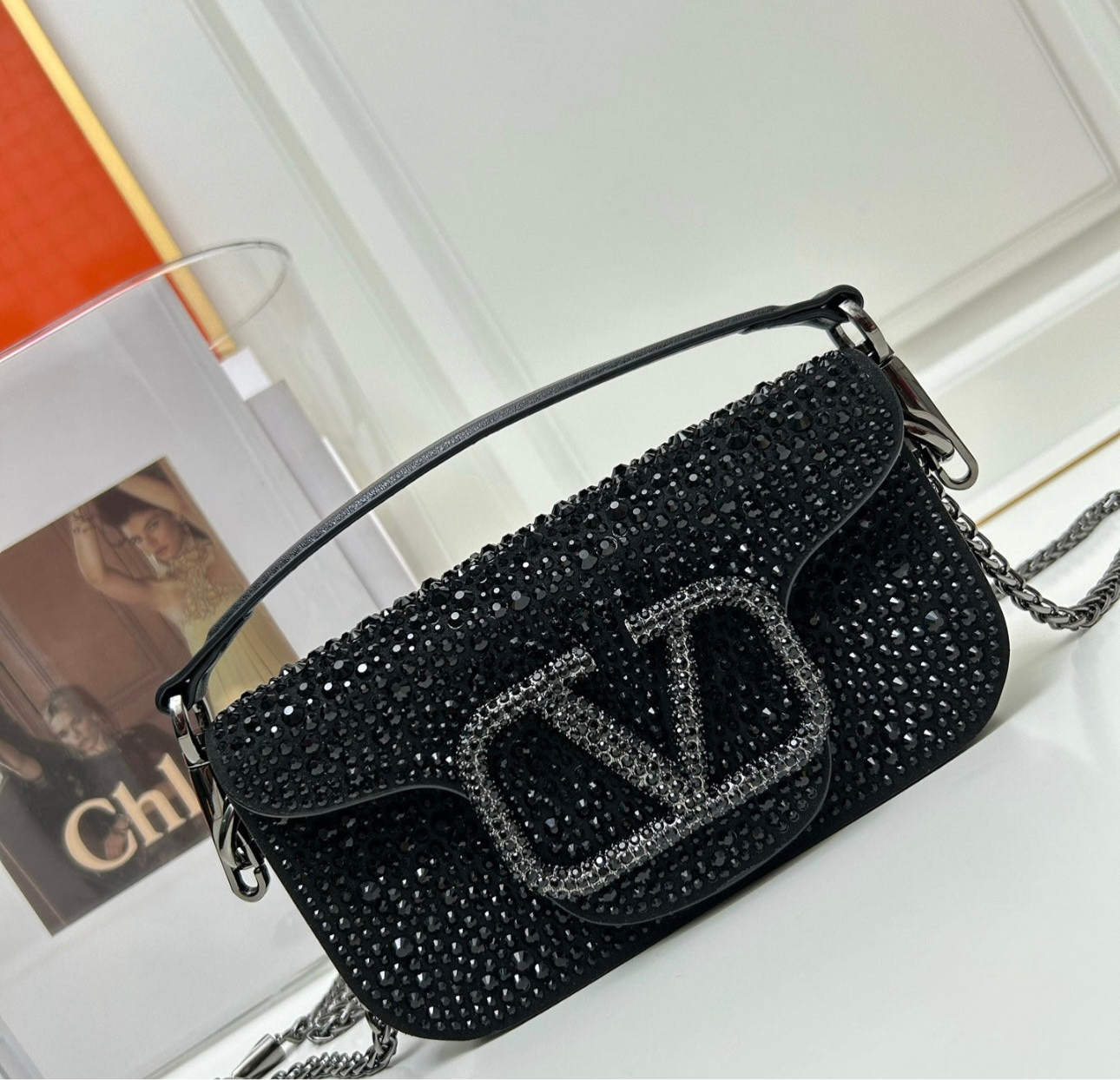 V BLACK GLAM BAG