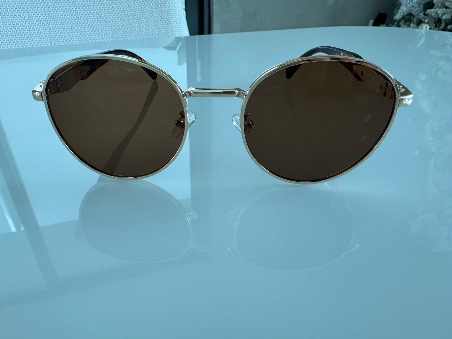 P COLORS BROWN GOLD BLACK SUNGLASSES